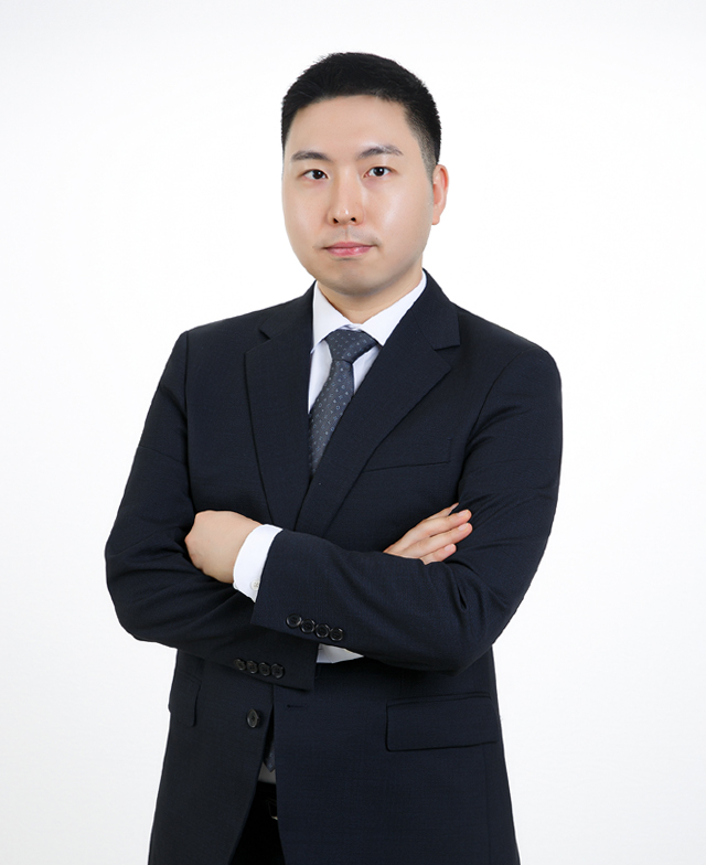 김휘연 수석변호사